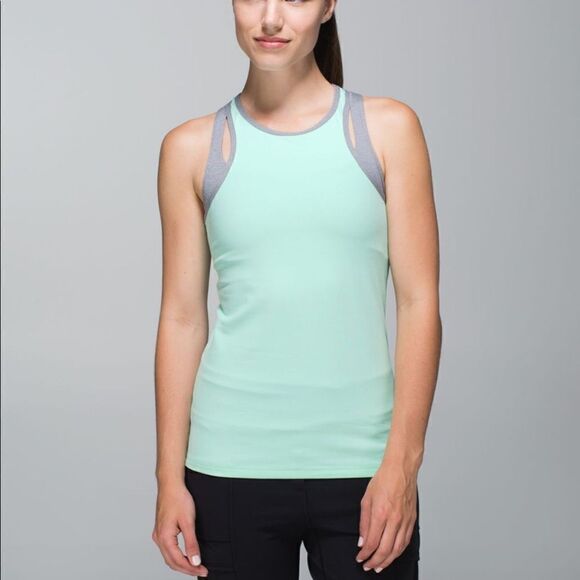 Lululemon Inspiration Tank Size 4 - Picture 1 of 6